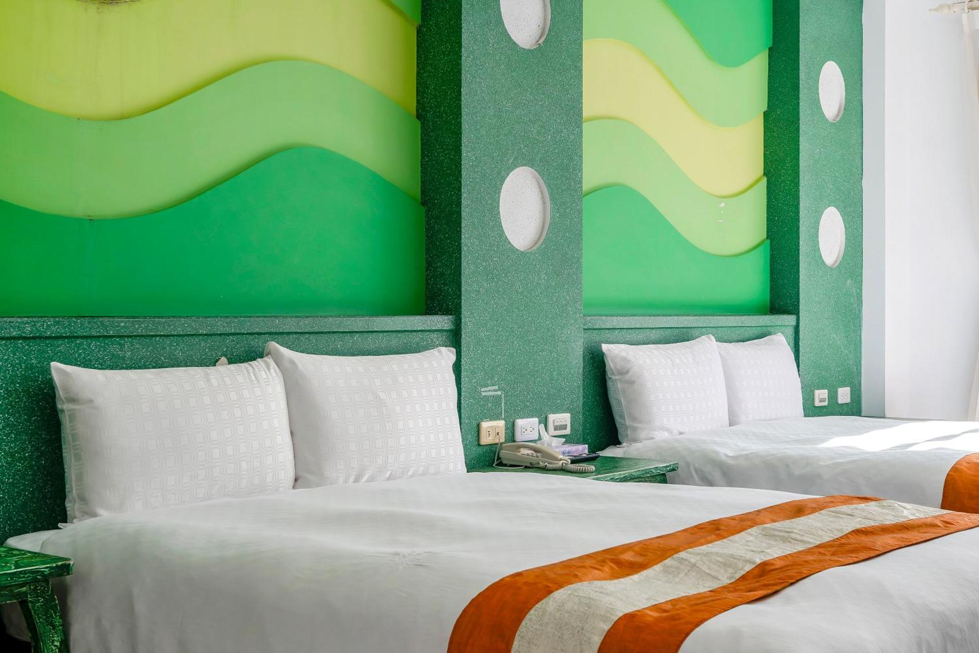 Wei Yuan Hotel Kenting Buitenkant foto